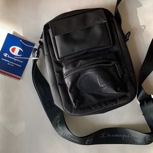 champion stealth shoulder bag